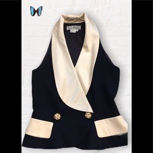 💥Vintage💥A.J Bari Sleeveless Navy/White Vest Top